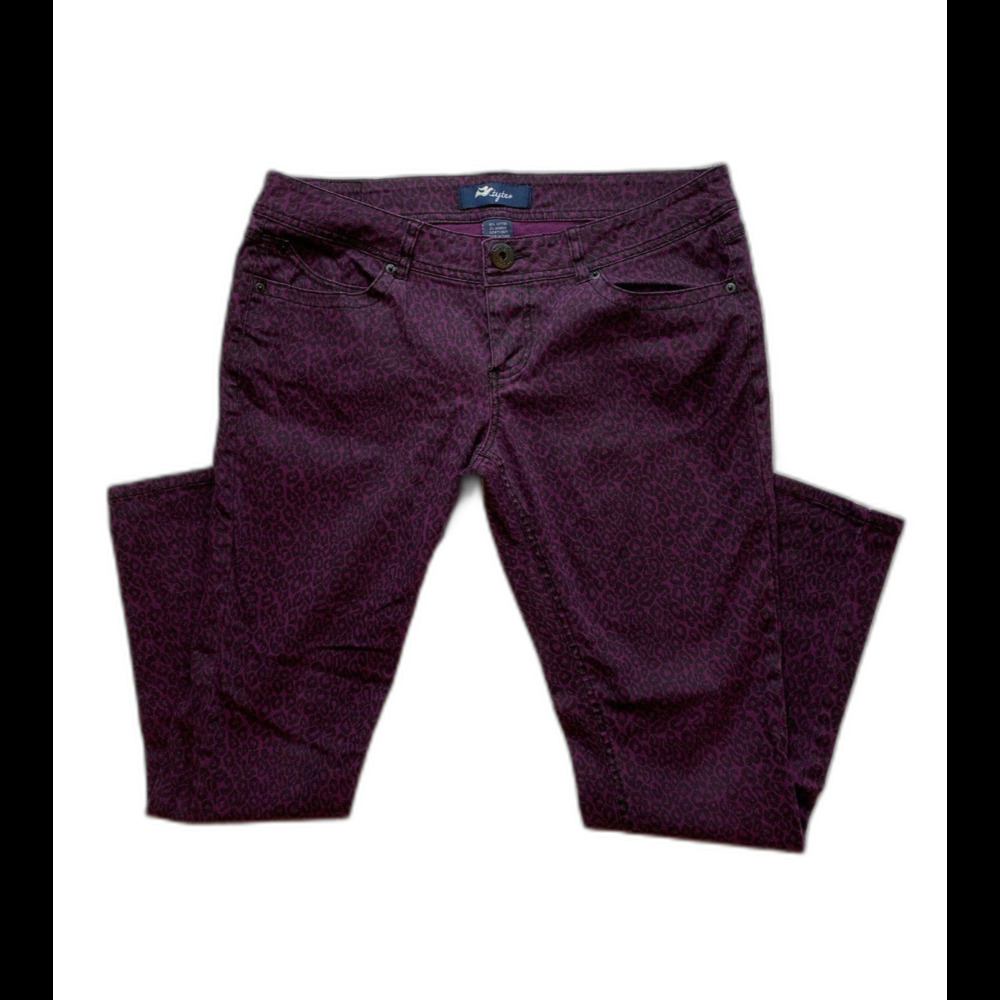 Styte Dark Purple Cheetah Pants Junior Size 13 Have Stretch Stylish‎ Unique
